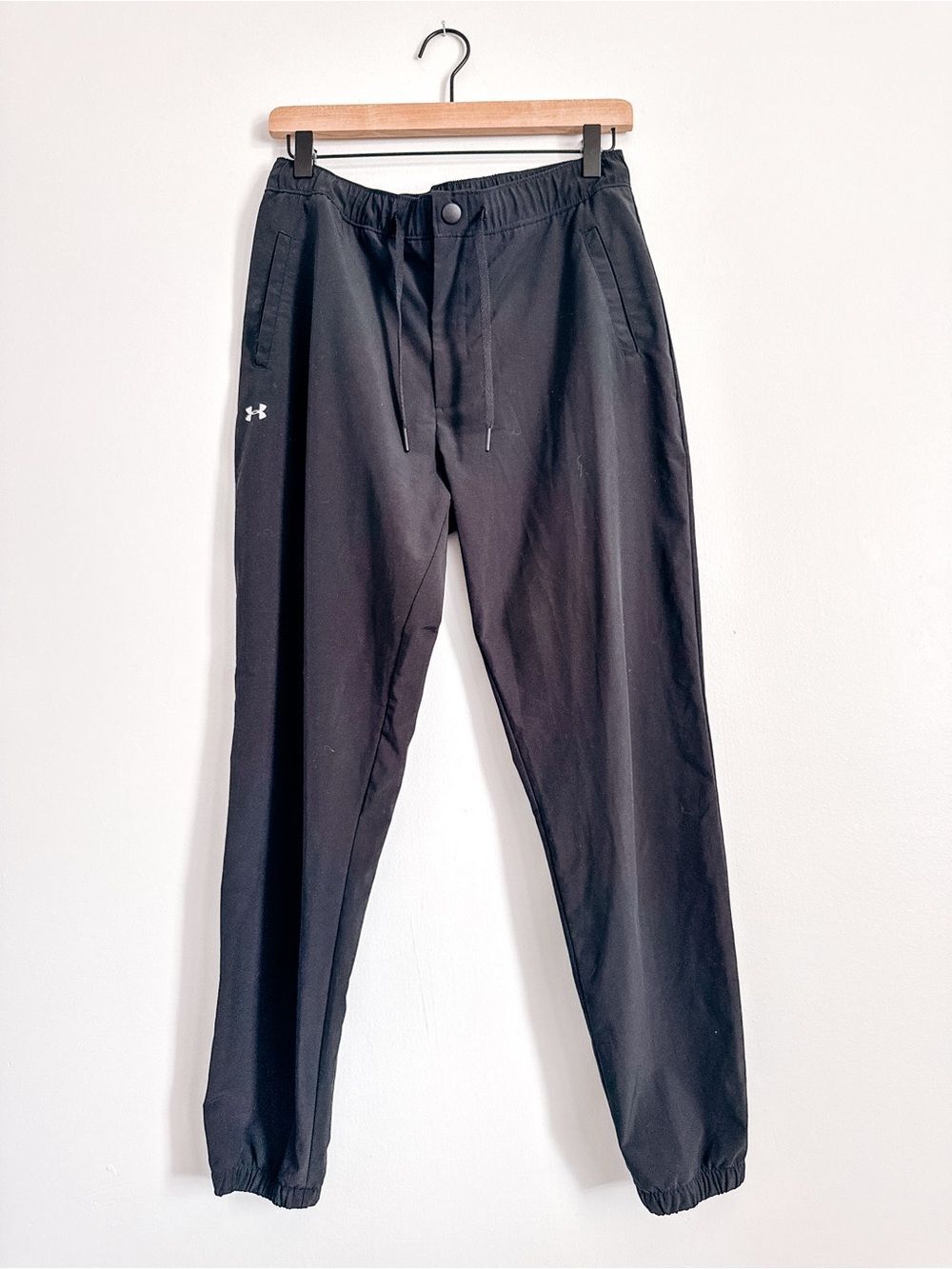 Under Armour Loose Fit All Season Gear Black Track Pants Size S